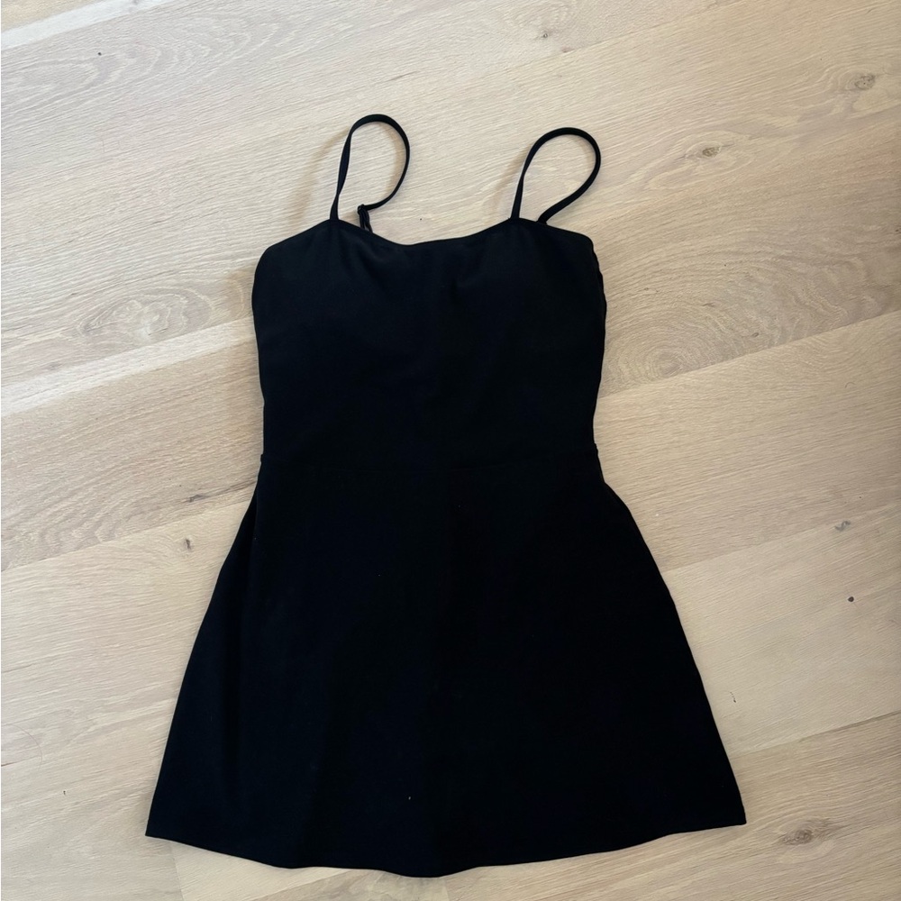 Alo Yoga mini black tennis dress